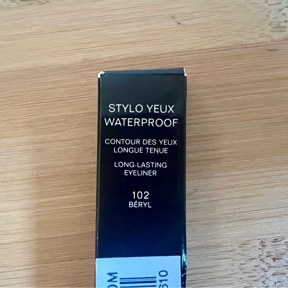 BNIB Chanel Stylo Yeux in Beryl 102 Limited Edition Discontinued - Picture 8 of 8